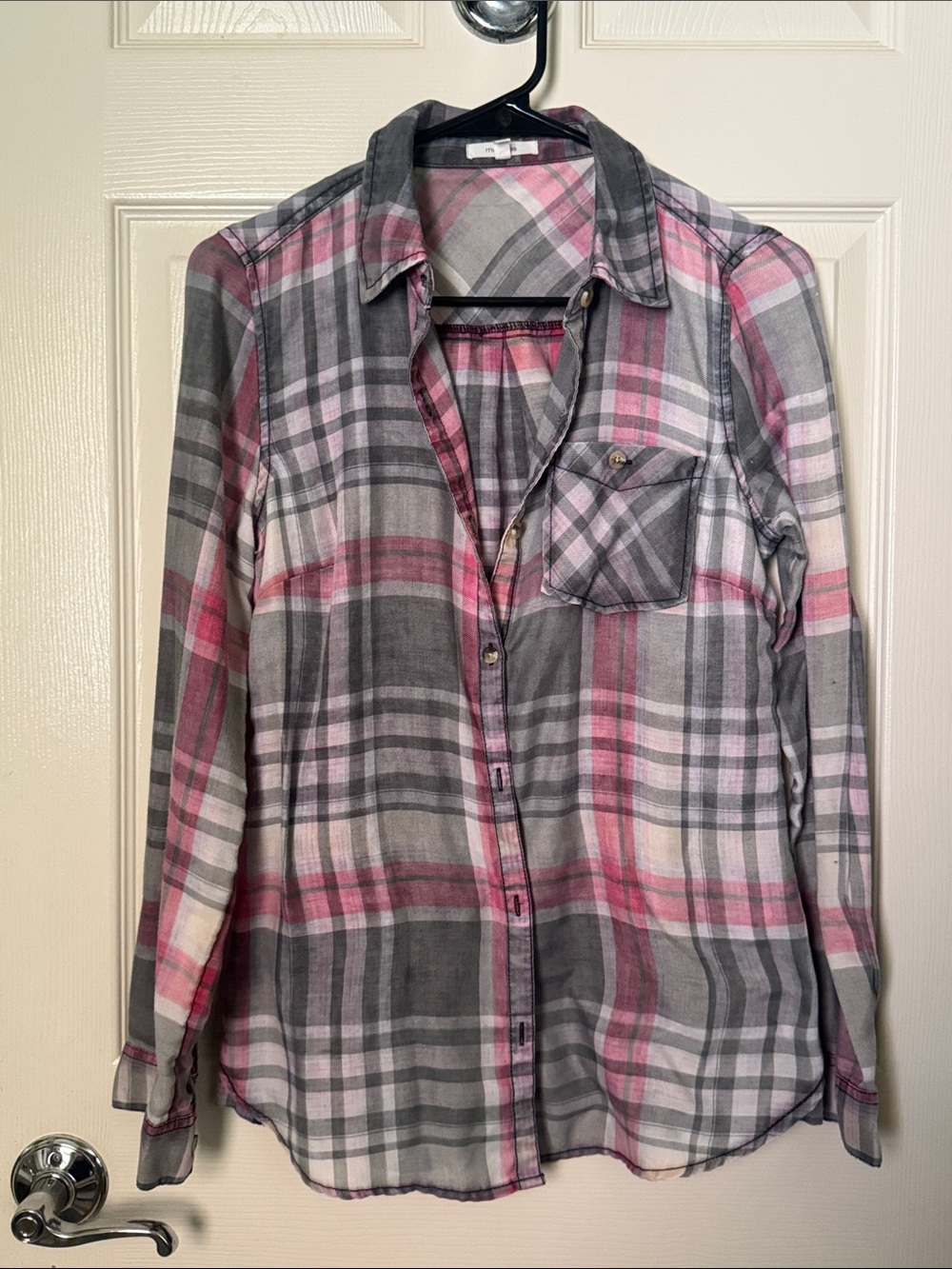 Maurices Gray & Pink Plaid Button-Down Shirt